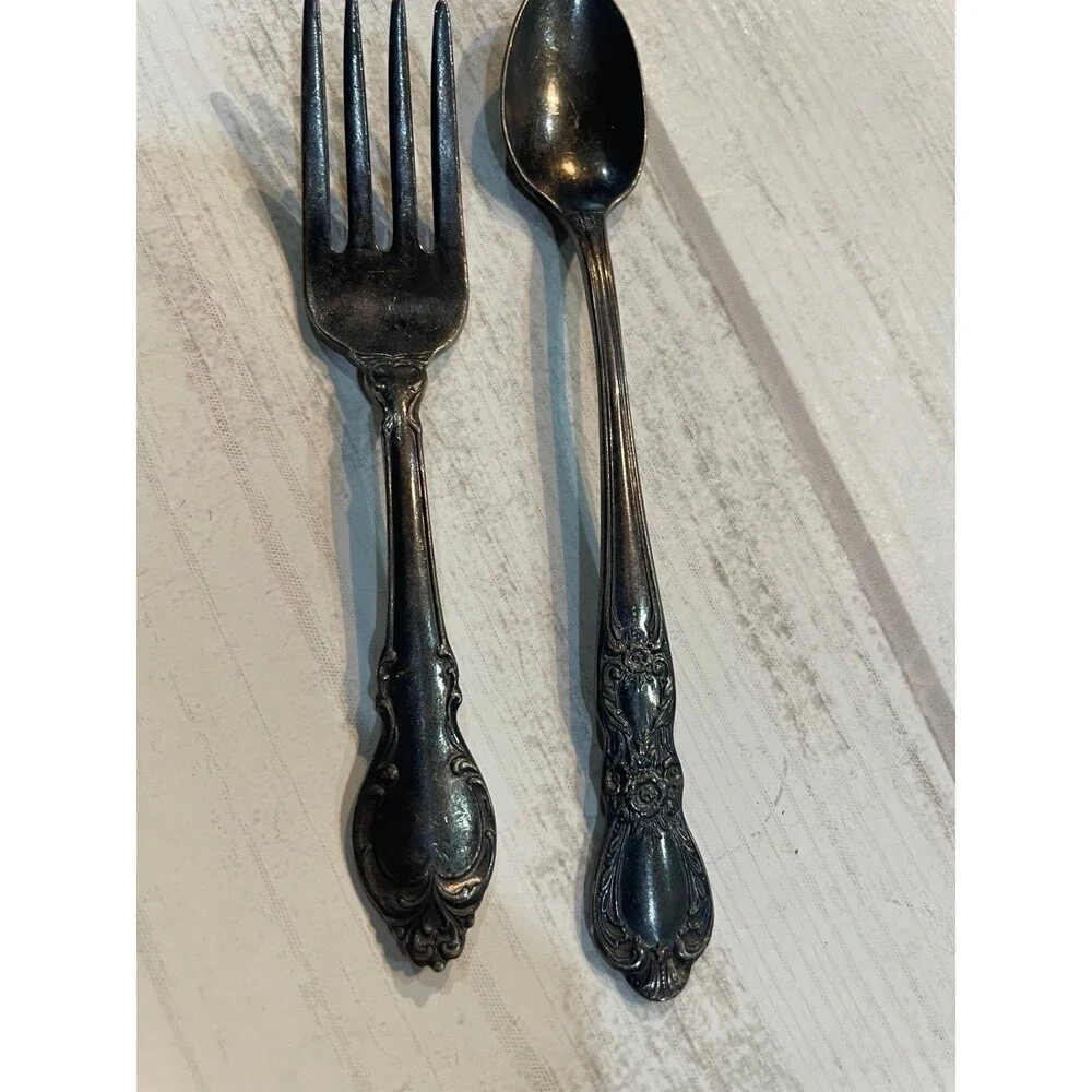 Vintage 1847 Rogers Bros Heritage Silverplate Baby Spoon Deepsilver fork